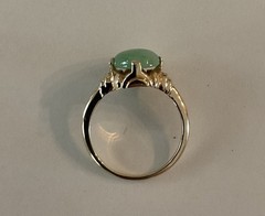 Vintage 14K Yellow Gold 9.5mm Light Green Jade Jadeite Ring 2.63 gr Size 5 1/2