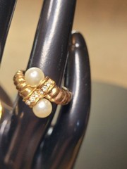 Women’s Mixed Lot 3 Gold Tone Metal & Stone Rings w/ Pearl Accents-Costume