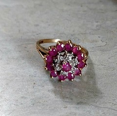 Romantic Antique Edwardian 18K Gold Ruby Diamond Scrolling Hearts Gem Ring 5.75