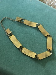 Vintage Wheat Themed Damascene Gold Tone Black Enamel Links Bracelet – 7 Inches