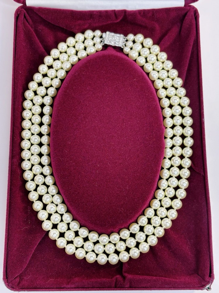 Camrose & Kross Jacqueline Kennedy 3 Strand Glass Pearl Necklace w/ Original Box