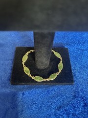 Vintage 1/20 12k Gold Filled Green Asian Jade Bracelet Nice Piece 7 1/2 w/clasp