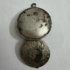 Antique Locket Floral Engrave Photo Pendant 1-3/4 Inch 14g German Silver