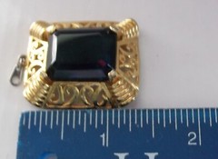 Vtg Signed Edlee Goldtone Opencut Rectangular Pendant Blue/Purple Stone