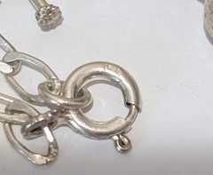 Vintage Sterling Silver Cross Ball Bead 7.75″ Oval Link Bracelet 3 Grams