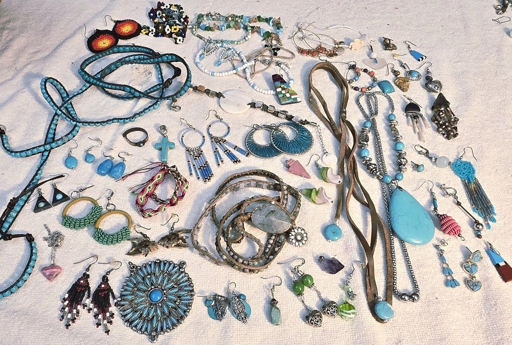 50 Pc Southwest Jewelry Turquoise Amethyst Labradorite Larimar Rhodonite Jasper