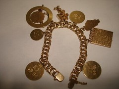Vintage 14K Gold 8 Pc Charms Ruby Enamel Jewish Judaica Moses Hanukah Bracelet