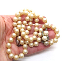 Vintage Heavy Pearl Bead Necklace with Rhinestone & Pearl Push Closure 23 Inch