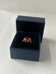 Vintage Red Cubic Zirconia Ring Gold Plated Womens Size 7.5