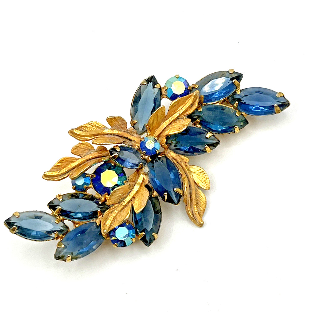 Simulated Sapphire Navette Rhinestone Brooch Gold Tone 3″ Vintage