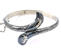 Vintage Siam Sterling Silver 925 Niello Goddess Hinged Bangle Bracelet