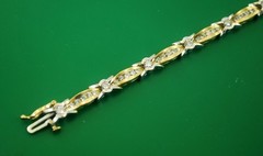 Vintage 1950’s 14k Gold Yellow & White Gold Straight Line Bracelet 66 Diamonds