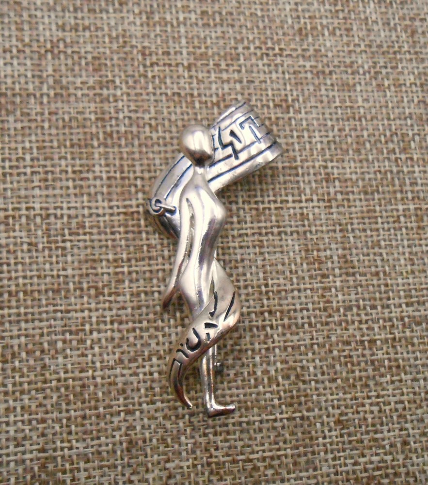 ERIC ORIGINALS Signed 2007 – 2008 Music Theme Person Brooch Pin Silver-tone A503