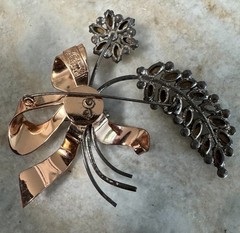 1940’s Sterling Corocraft rhinestone copper floral bow brooch 3 1/8″