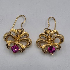 Vintage Lisner Gold Tone Fuchsia Pink Rhinestone Floral Brooch and Earring Set