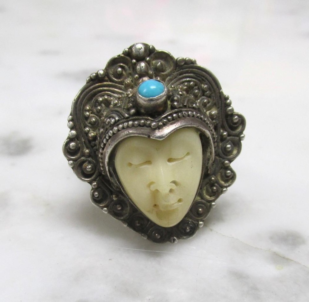 Sajen Goddess Sterling Silver Carved Face Ring w/ Turquoise Sz 9 ~ 13g ~ 9-I836