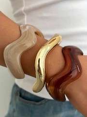 Vintage Wavy Acrylic Resin Bracelet Set Stackable Women’s Bangle