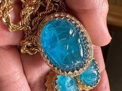 Nettie Rosenstein Carved Glass Fob Necklace earring Demi Paru Gold Tone