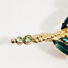 Vintage Amber Green Rhinestone Sunflower Brooch Pin Gold Tone Floral 3.25″