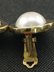 RARE CELIA SEBIRI 1970s goldtone mabe pearls modernist design clip-on earrings