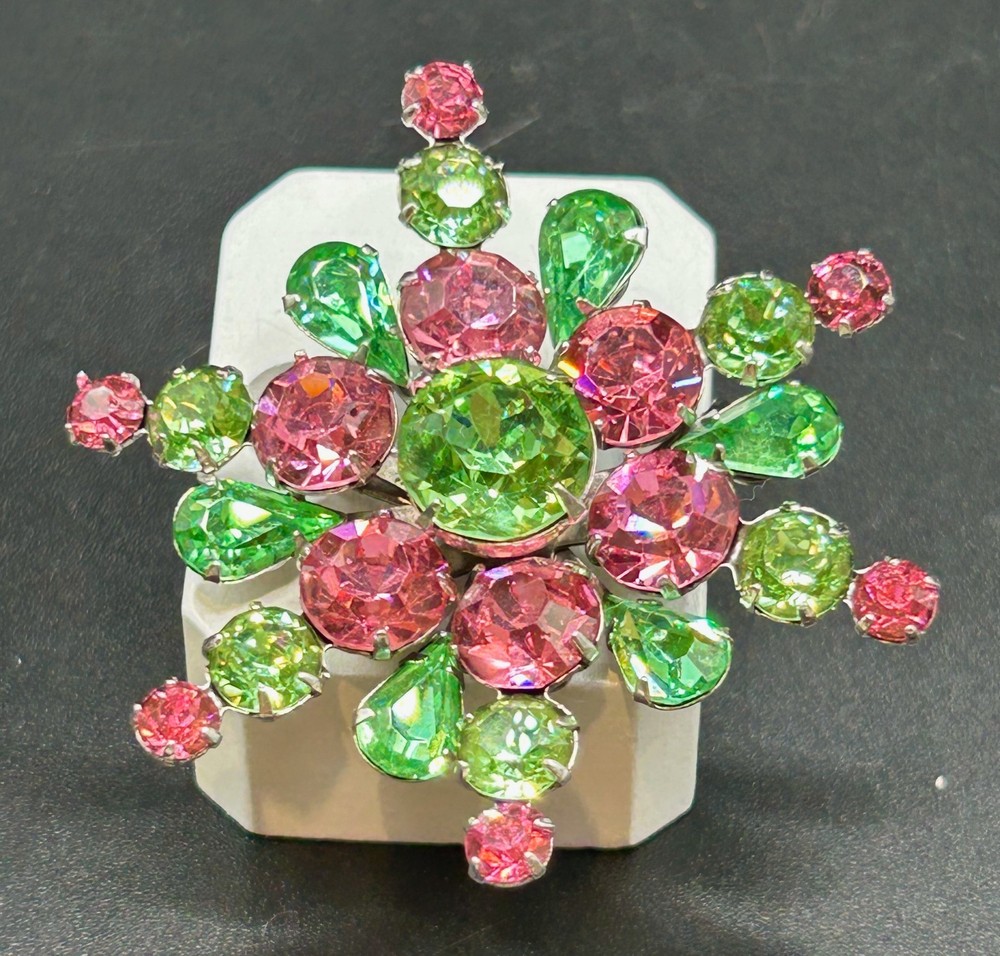 VINTAGE CORO PINK AND GREEN RHINESTONE BROOCH SILVER TONE SNOWFLAKE SHAPE SIGNED