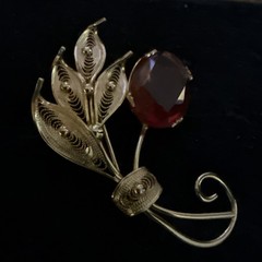 Sorrento Leaf Gold Gem Brooch Pin 1/20 12KGF 2 inch Signed Vintage Jewelry