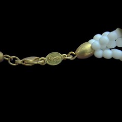 Vintage Signed NAPIER 5 Strand Multistrand White Small Bead Necklace 23″ Fashion