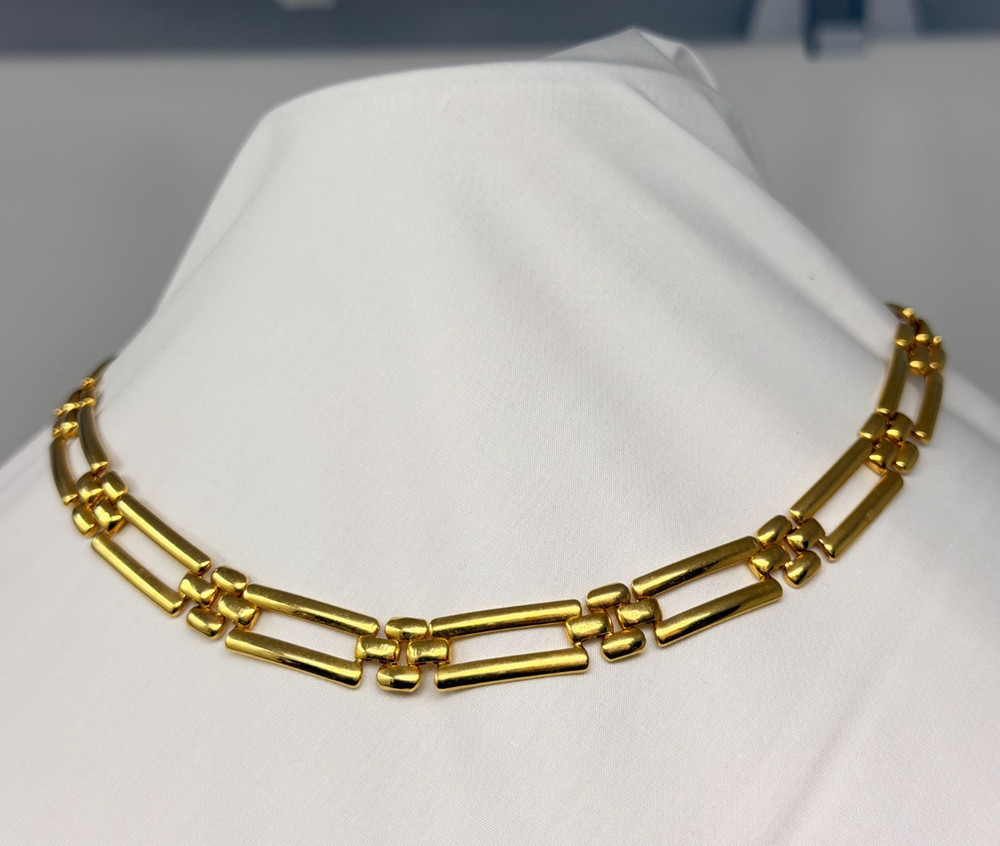 Vintage Gold Tone 10mm wide Flat Rectangle Link 16″ Choker Necklace