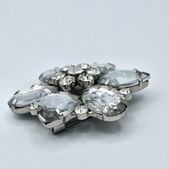 Elegant Flower Brooch Vintage Clear Jeweled Floral Estate Jewelry Floral Pin