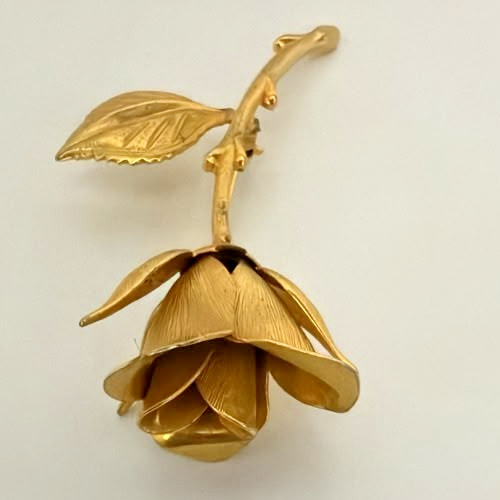 Vintage Gold Tone Long Stem Rose Brooch 3D Brushed Metal Flower Pin 1970s