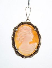 Vintage 800 European Silver Scalloped Frame Carved Portrait Shell Cameo Pendant