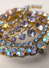 Vintage Lilac & Blue Rhinestone Brooch Floral Swirls Unsigned Gorgeous!!
