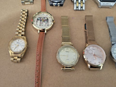 Lot of 20 watches vintage,retro,modern,costume,dress,casual,classic,newbattery’s