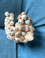 MIRIAM HASKELL FAUX PEARL CRYSTAL RHINESTONE FLOWER WRAP BRACELET / 2 STRAND
