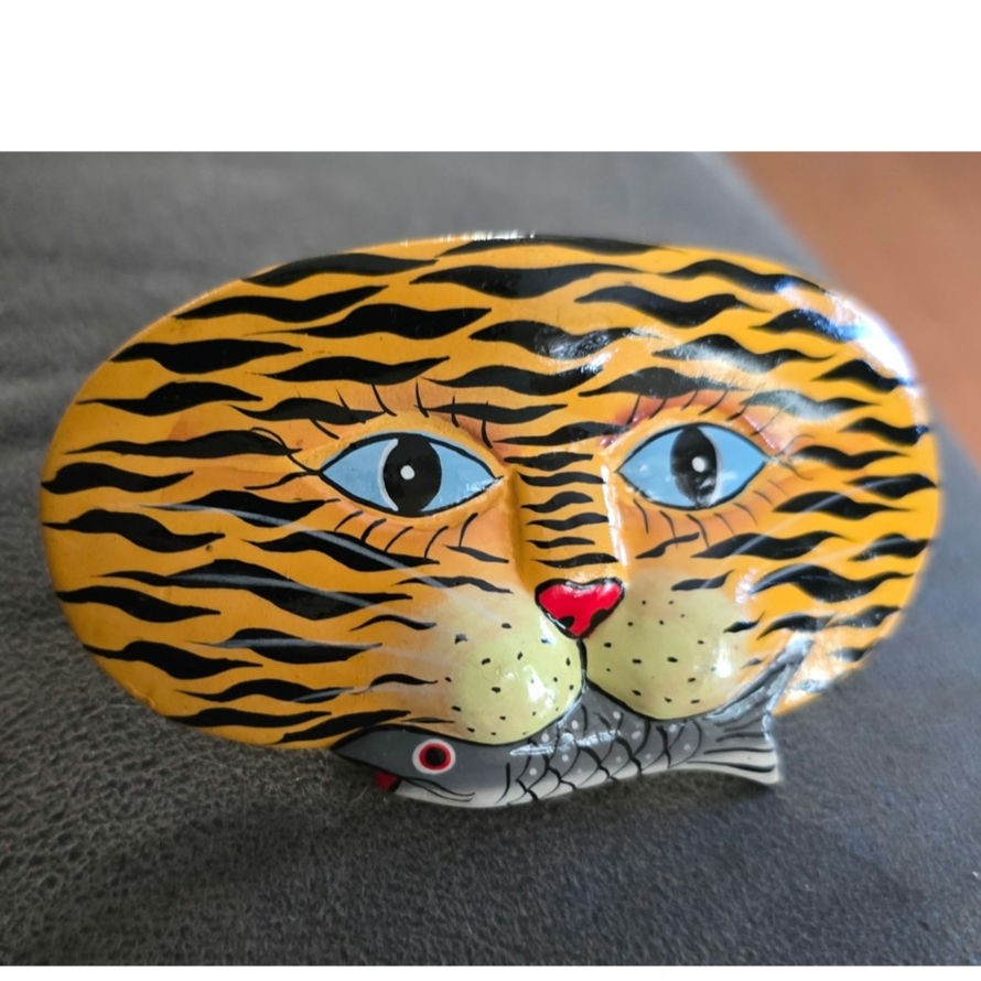 Vintage Whimsical wooden enamel paint cat scarf slide ring