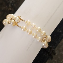 Ciner Faux Pearl Double Strand Beaded Bracelet Vintage Fancy Box Clasp 8.5 In