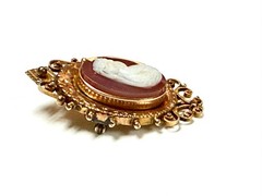Vintage 10k Yellow Gold Carved Shell Cameo Lady Pin Brooch