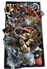 5.76 Lbs Bulk Craft Jewelry Lot Junk Repurpose Beads Wearable As Pictured As Is