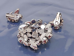 Vintage Juliana D&E Multicolor Rhinestone Silver tone Brooch Earrings Set