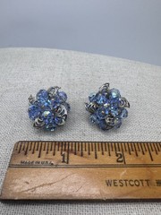 Vintage Faceted Crystal Light Blue 6 Strand Beaded Necklace & Earrings STUNNING
