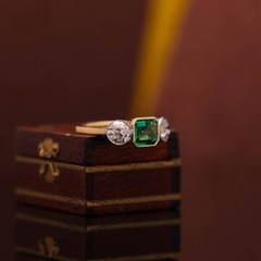 New by Heritage No Oil Emerald 3 Stone Old European Diamond Ring 2.45 ctw