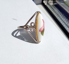 Vintage Beautiful Ring Ukraine Women’s Jewelry size 8.5