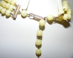 ** Vintage 1950-60’s Pearl Plastic Lucite Glass Bead Necklaces * 13 Pieces **