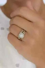 Art Deco Round Cut lab Created Diamond Halo 925 Silver Wedding Engagement Ring