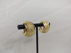 Vintage Necessities Sensitive Ears Clip Earrings Gold Tone Nickel Free Jewelry