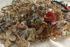 Jewelry Lot ALL Good Wear Resell Brooches Fashion NEW Modern 50 Pc NO Junk