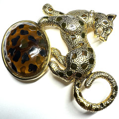 Vintage LEOPARD Cat BROOCH – Inset Enamel Molded Cabochon & AB RS – Gold plating