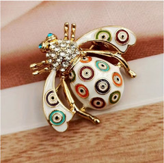 BROOCH- Baroque Luxury Multicolor Insect, Rhinestone Accents Design