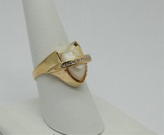 Modern Space Age Solid Gold Ring w/ Mississippi River Pearl & Band of Diamonds