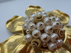 Givenchy Flower Brooch Huge Gold Tone Faux Pearl 3.25″ Givenchy Paris New York